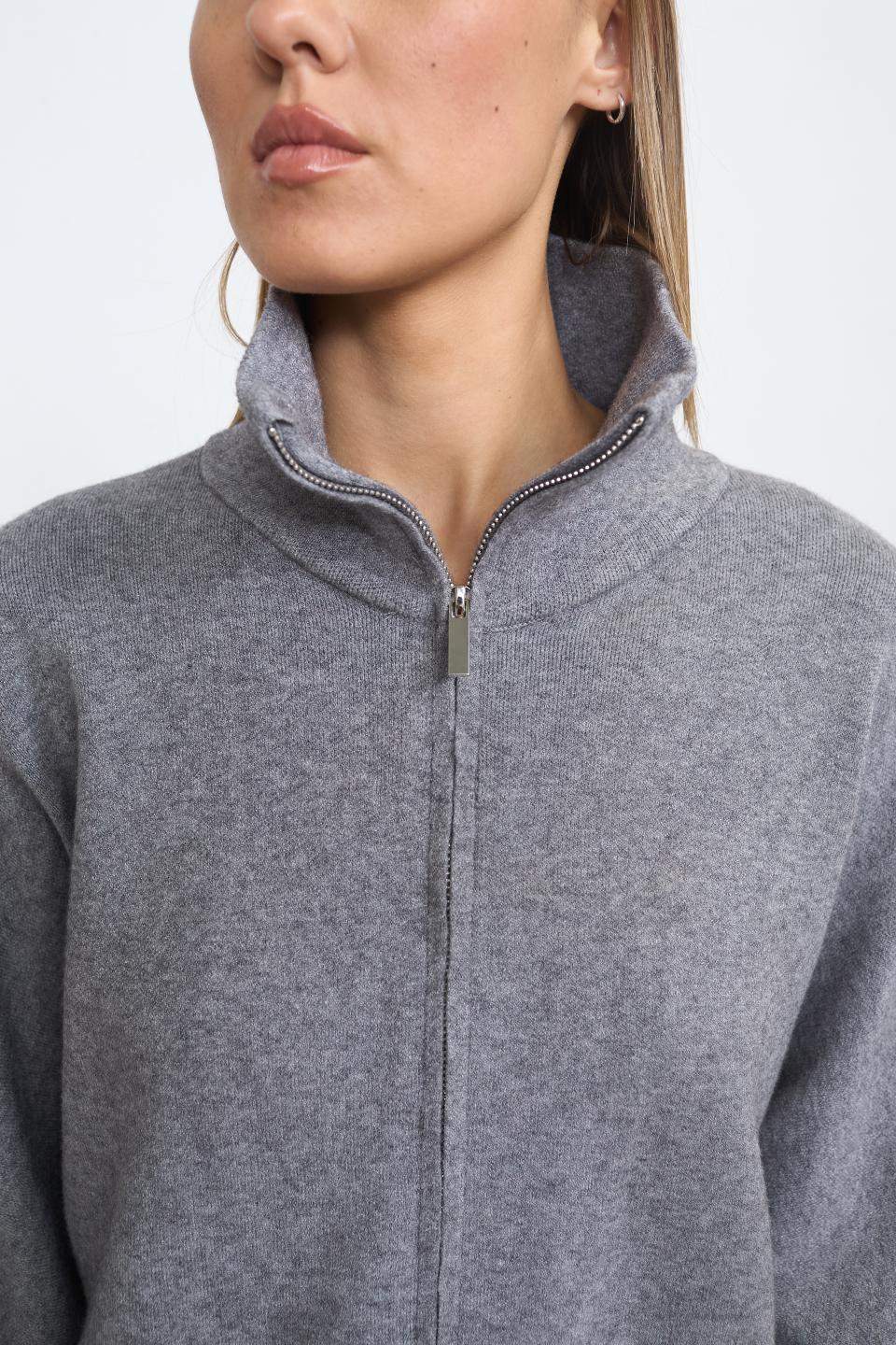 Cardigan over zip grigio - Autunno - Inverno 2025 | Brend