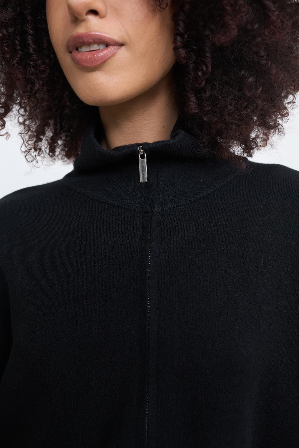 Cardigan over zip nero - Autunno - Inverno 2025 | Brend
