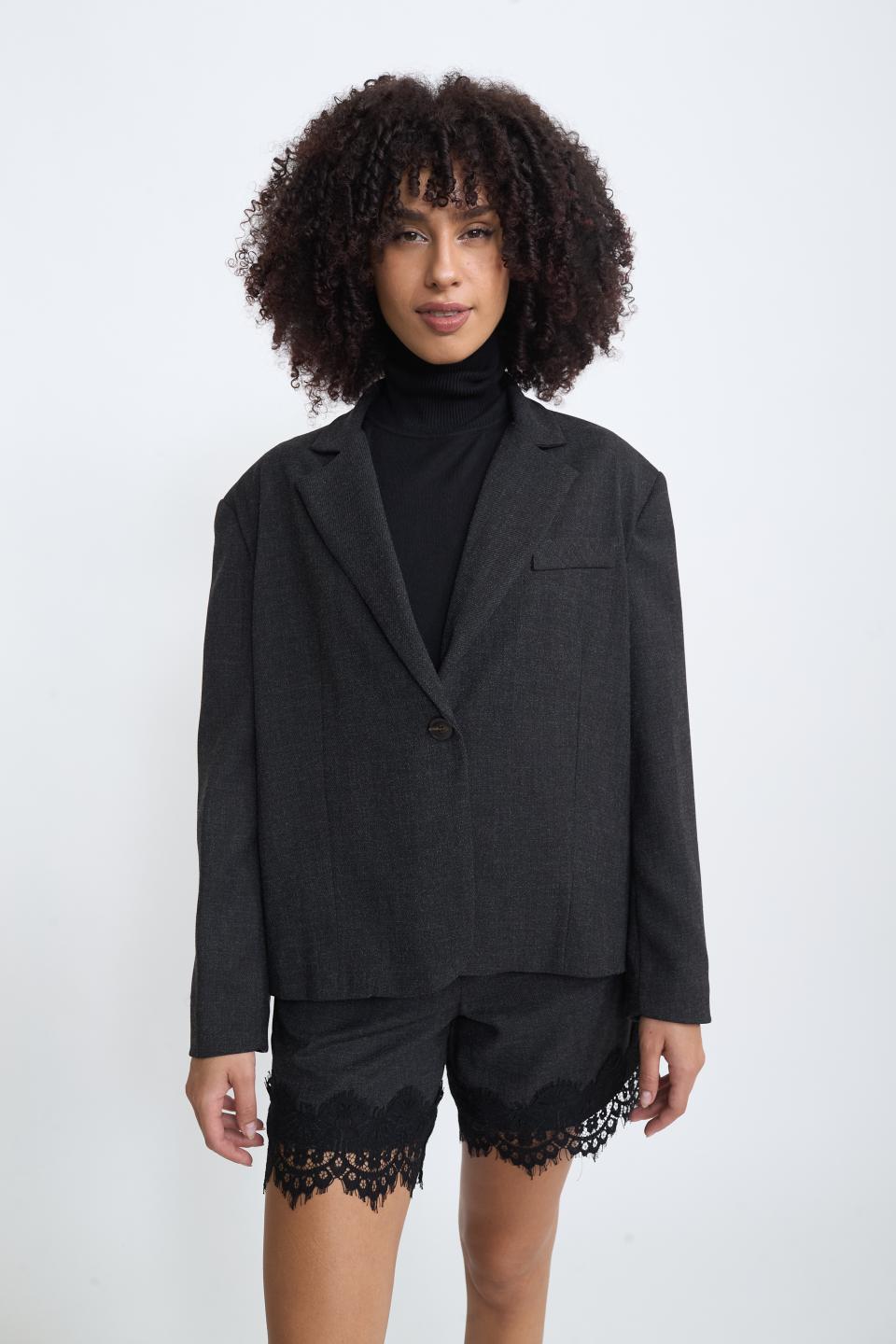Giacca over cropped nero - Autunno - Inverno 2025 | Brend