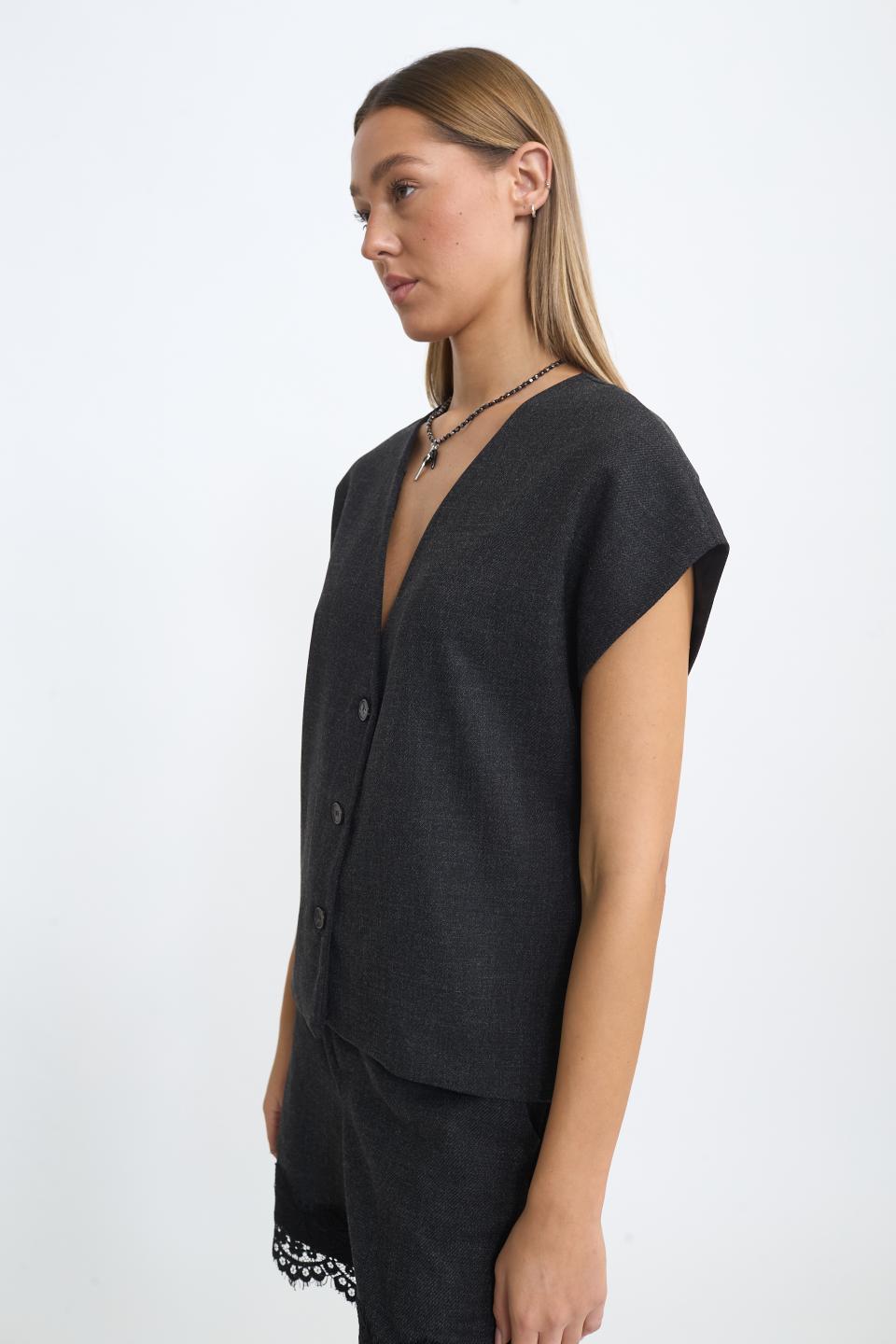 Gilet over scollo V nero - Autunno - Inverno 2025 | Brend
