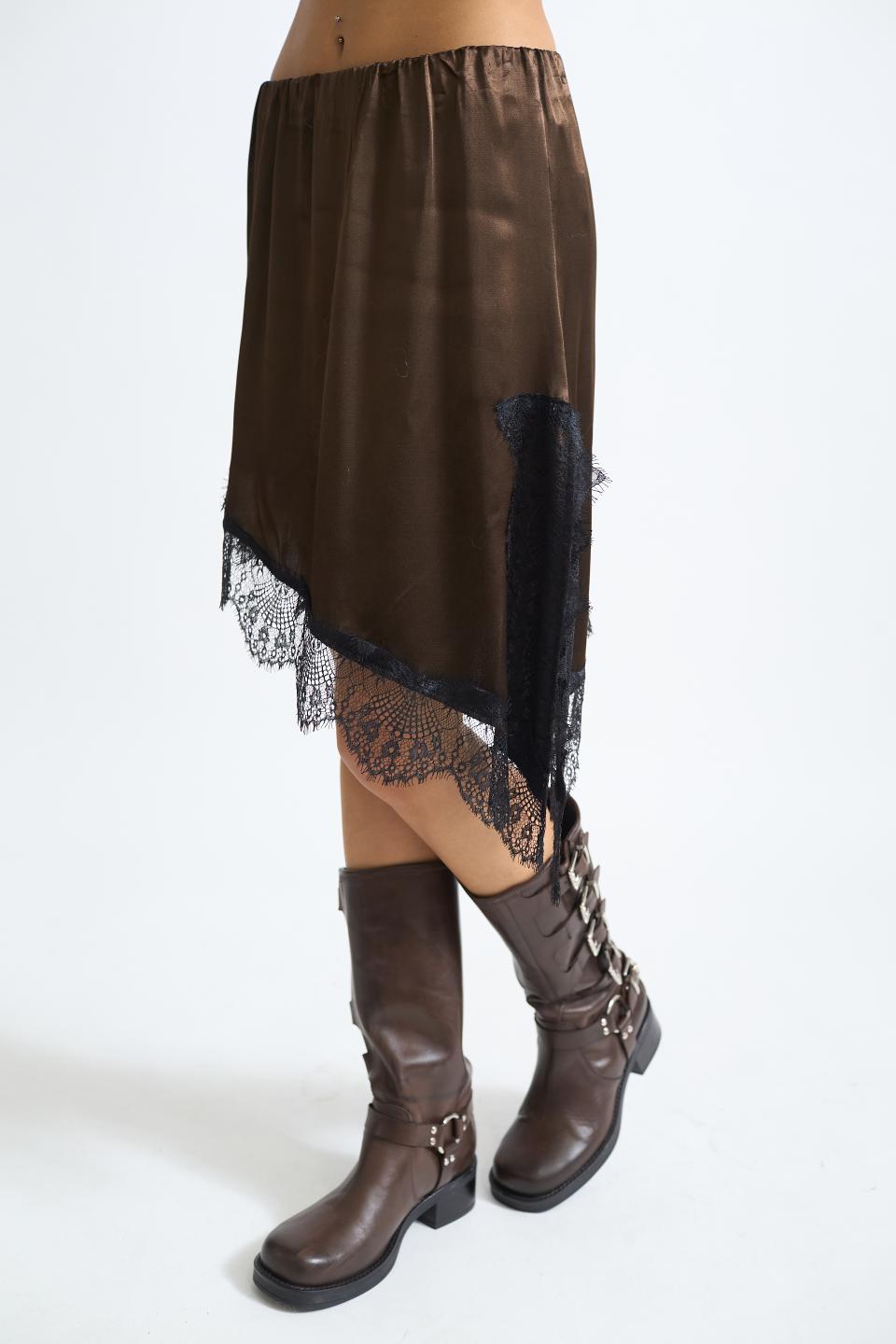 Gonna asimmetrica pizzo moro - Autunno - Inverno 2025 | Brend