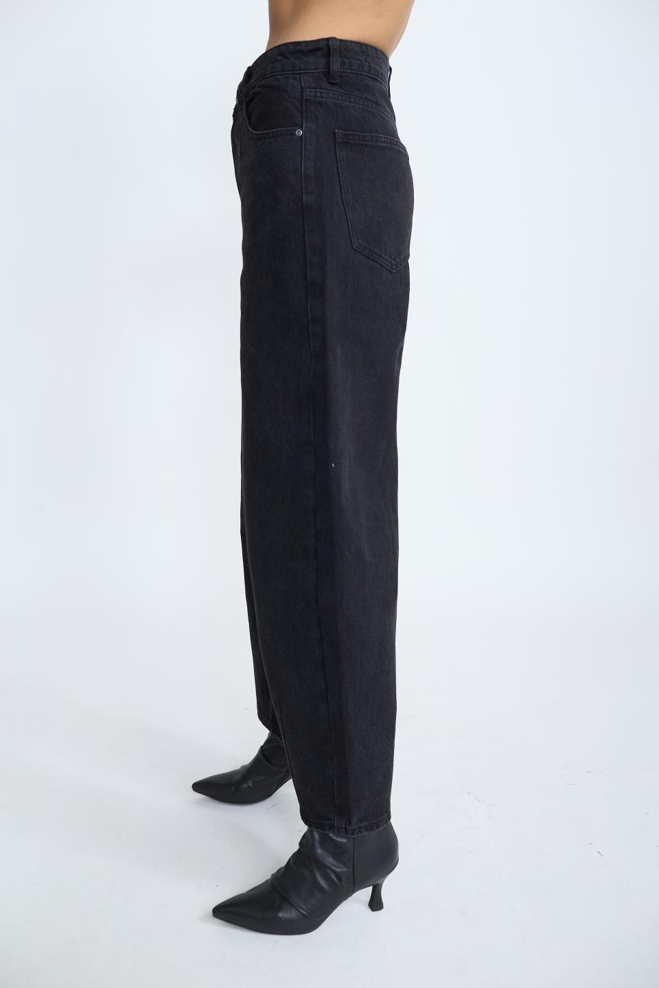Jeans barrel cuciture nero - Autunno - Inverno 2025 | Brend