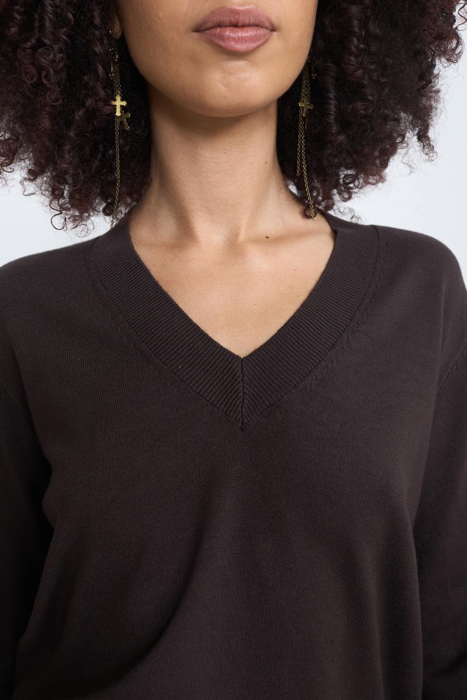 Maglia scollo V moro - Autunno - Inverno 2025 | Brend
