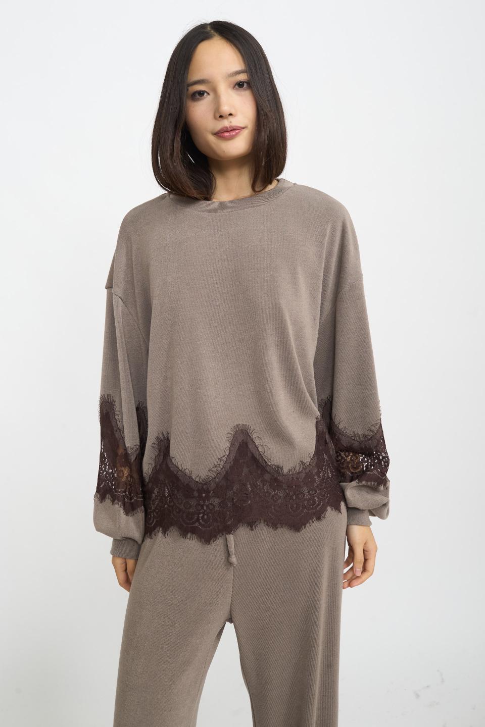 Maglia girocollo pizzo | Brend