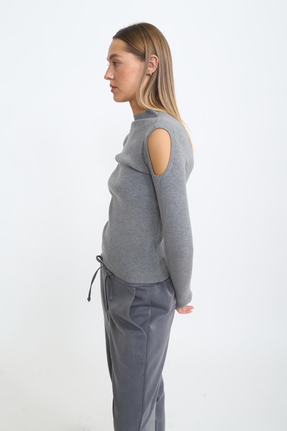 Maglia costine cut-out grigio - Autunno - Inverno 2025 | Brend