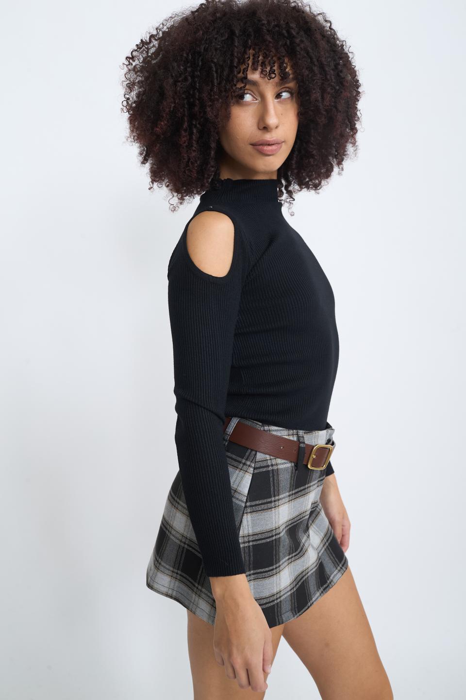Maglia costine cut-out nero - Autunno - Inverno 2025 | Brend
