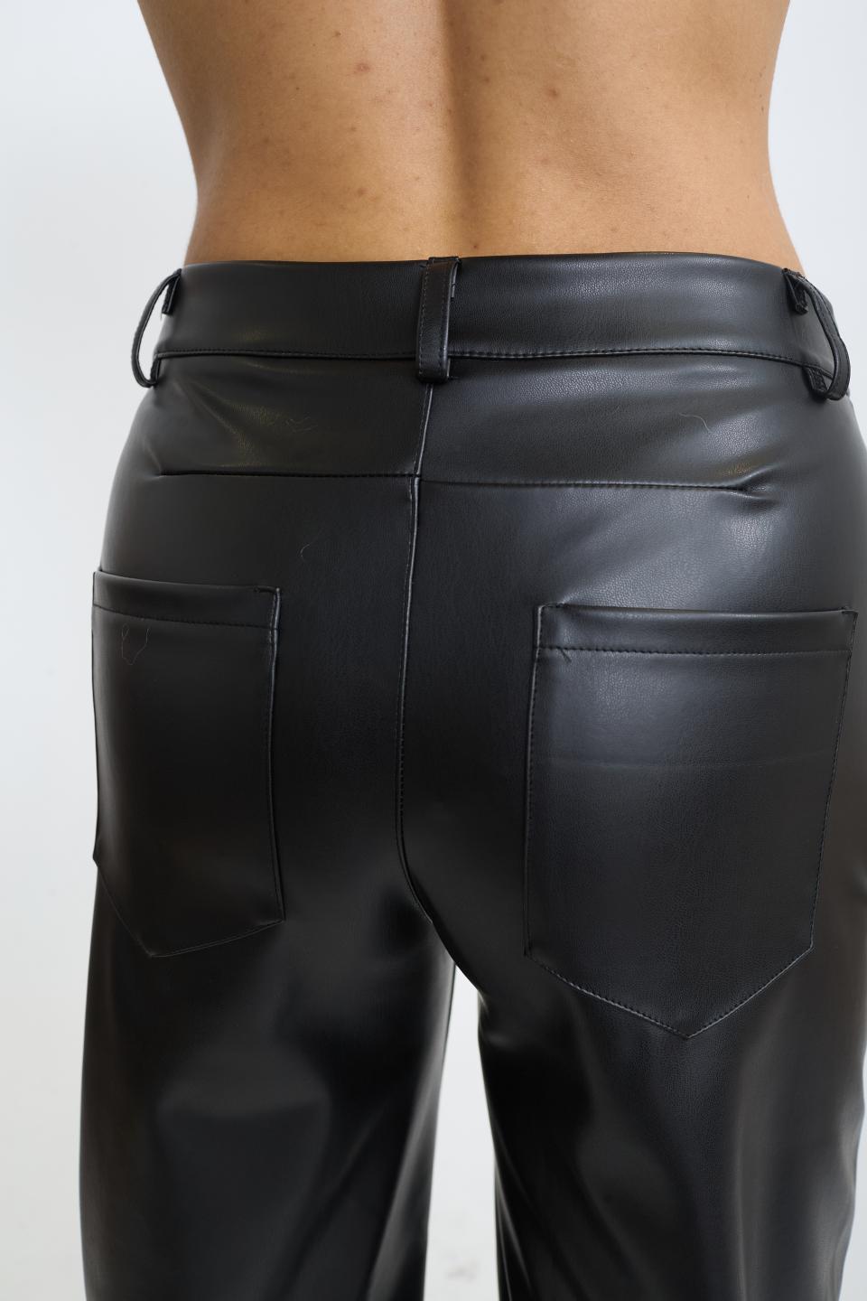Pantalone barrel effetto pelle nero - Autunno - Inverno 2025 | Brend