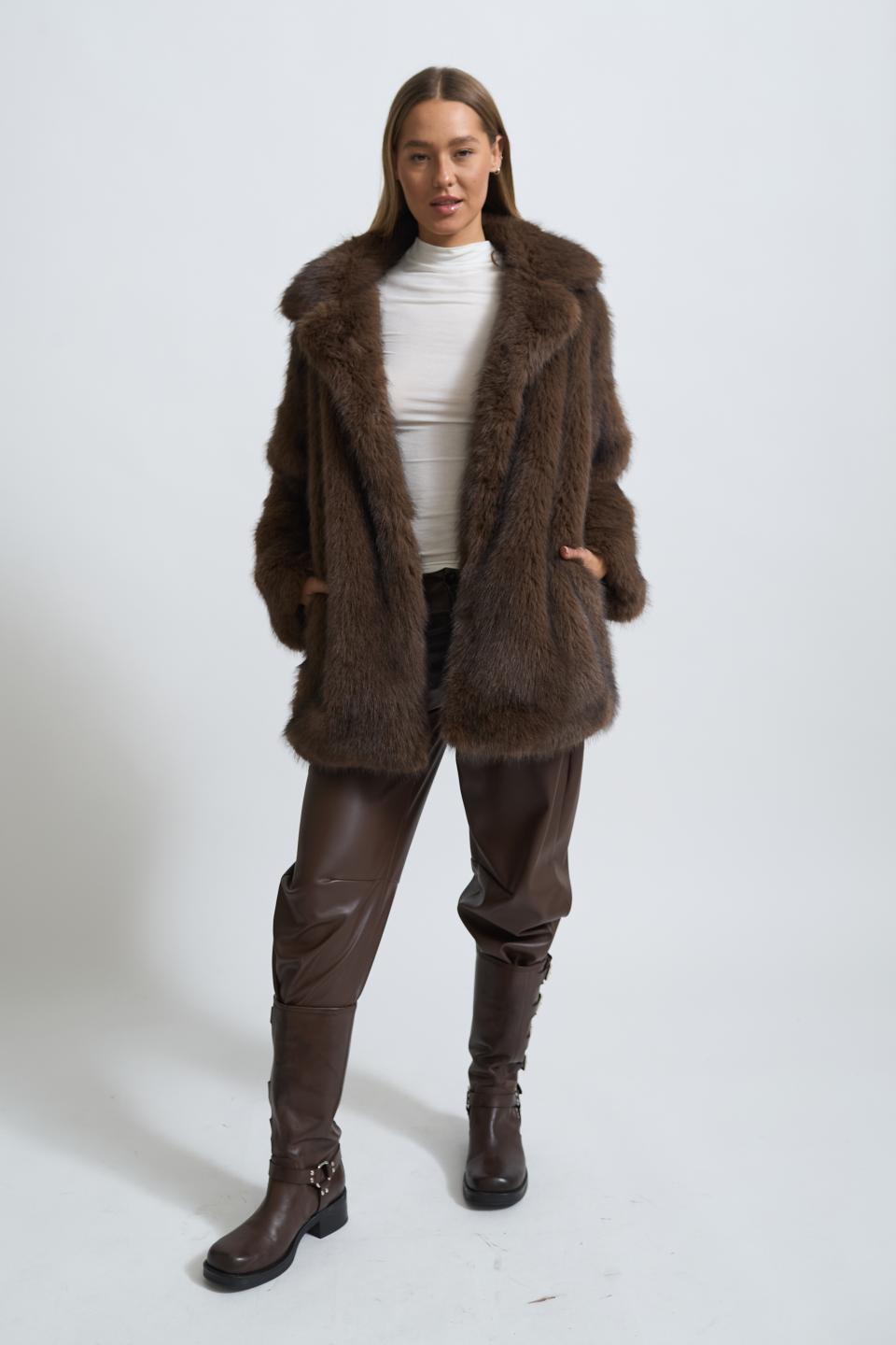 Pelliccia collo revers moro - Autunno - Inverno 2025 | Brend