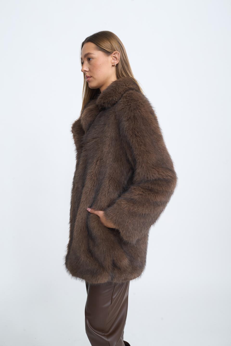 Pelliccia collo revers moro - Autunno - Inverno 2025 | Brend