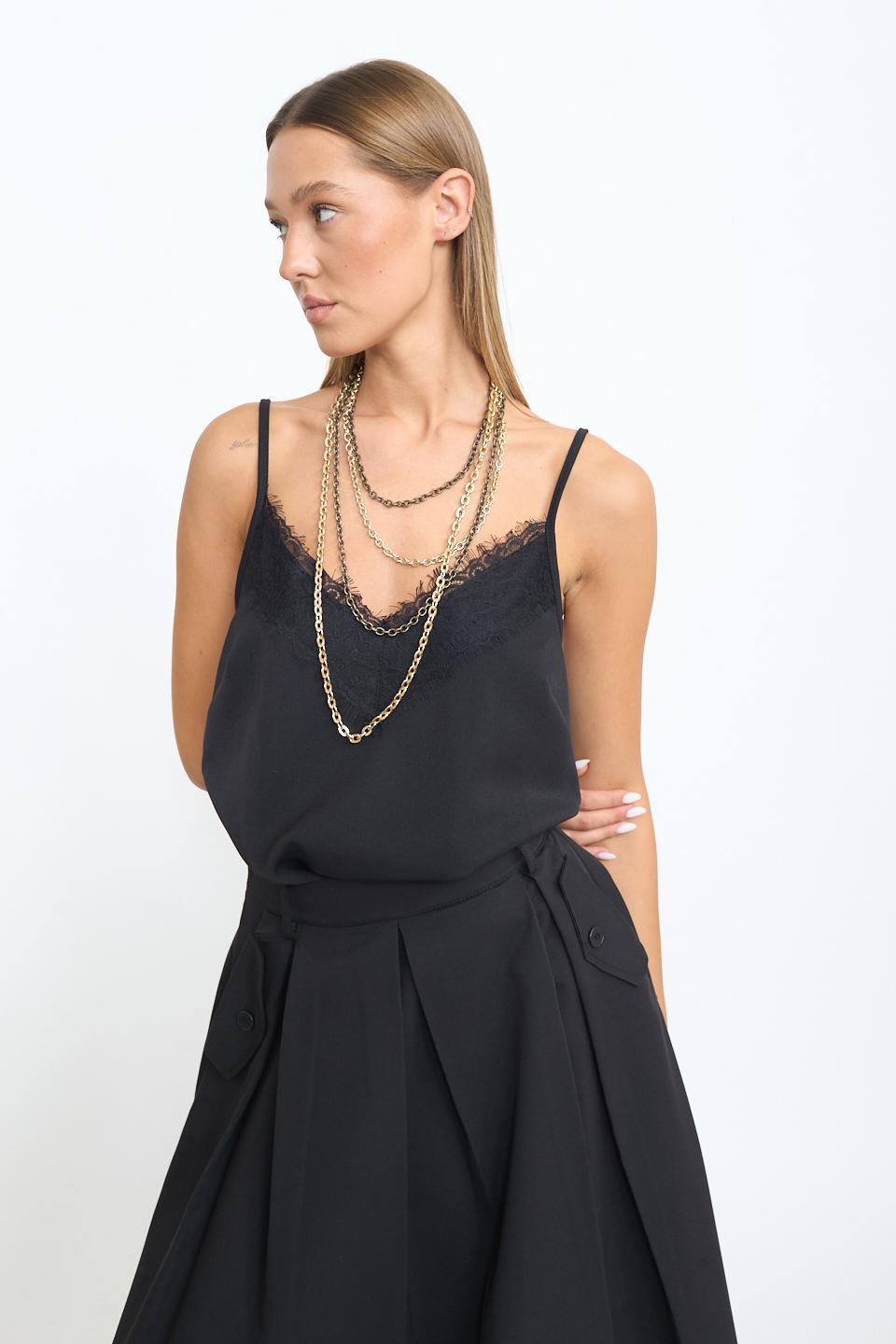 Top scollo V pizzo | Brend