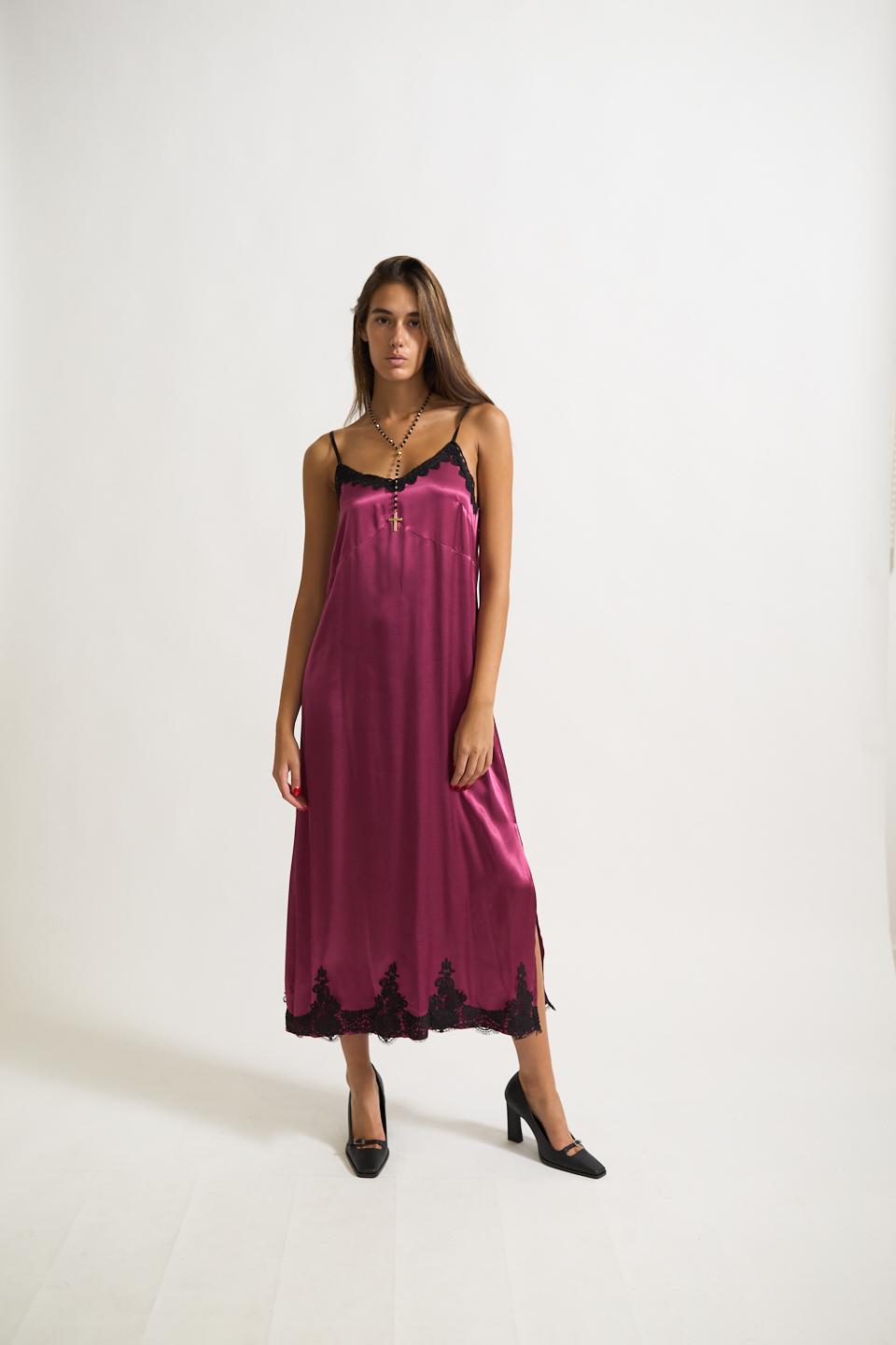 Abito inserti pizzo e spacco bordeaux/nero - Autunno - Inverno 2025 | Brend