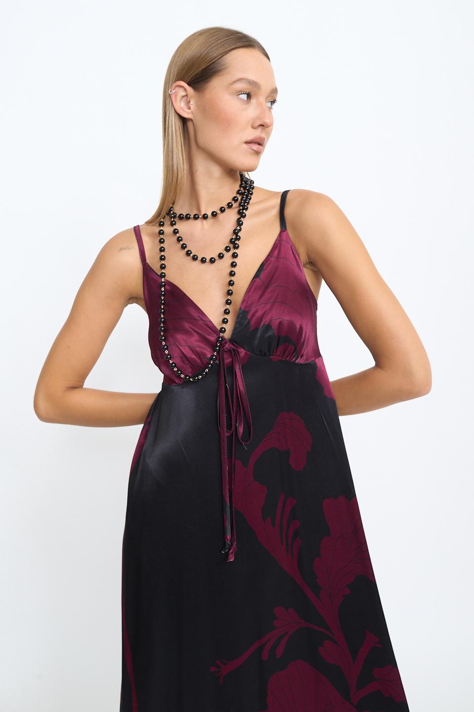 Abito lungo raso fantasia fiore burgundy - Autunno - Inverno 2025 | Brend