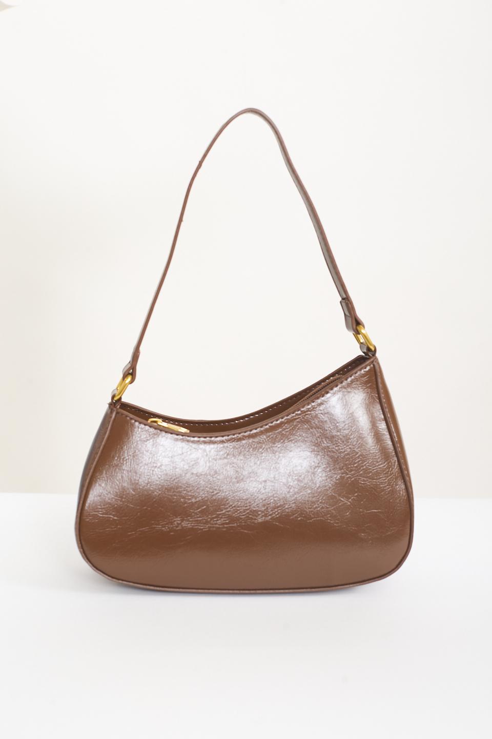 Borsa a spalla asimmetrica brown - Autunno - Inverno 2025 | Brend