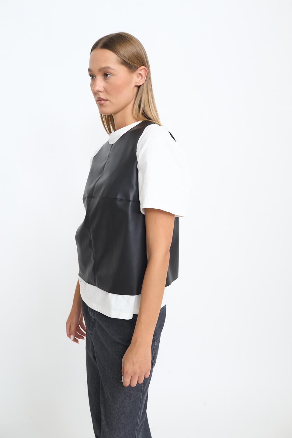 Canotta effetto pelle nero - Autunno - Inverno 2025 | Brend