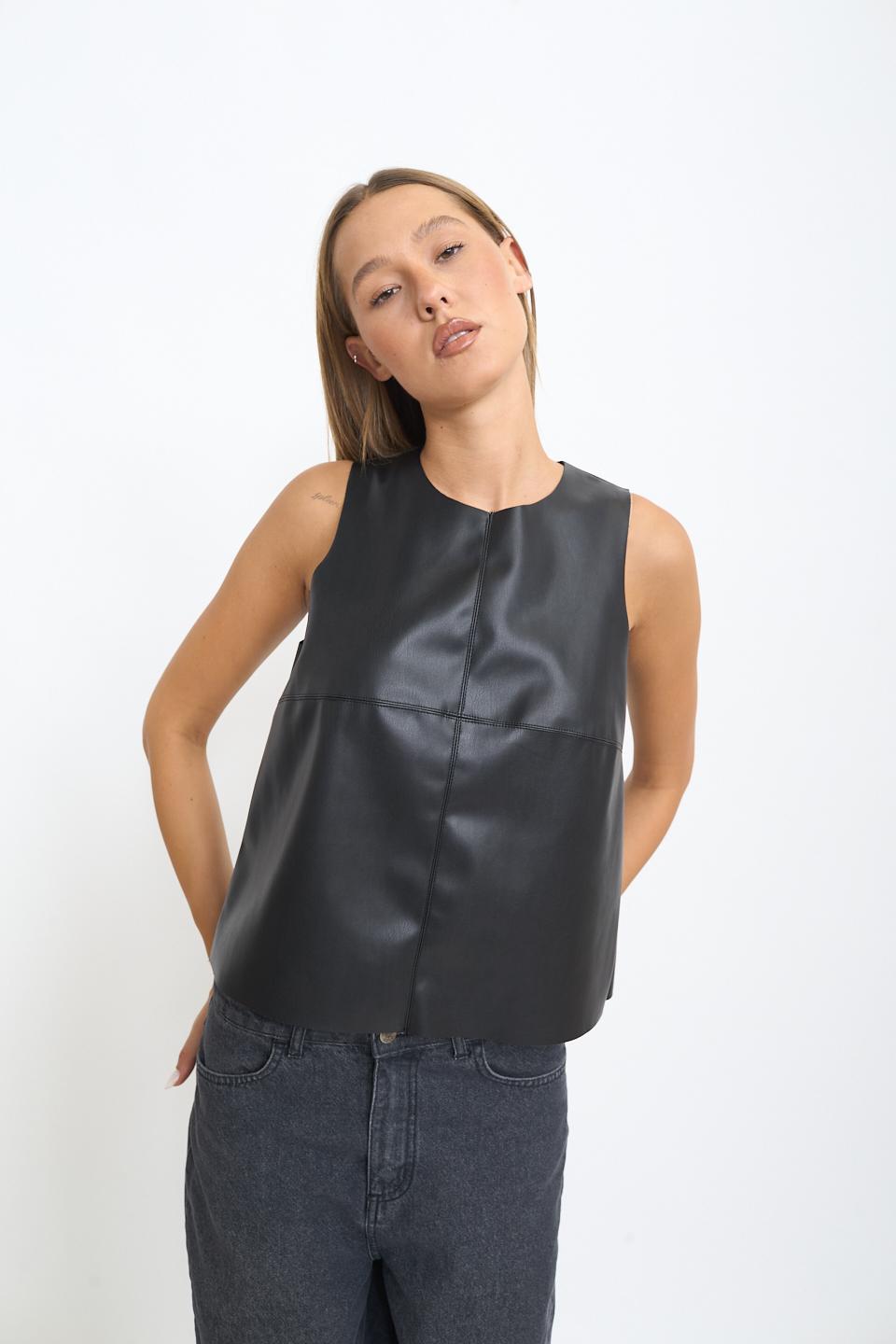 Canotta effetto pelle nero - Autunno - Inverno 2025 | Brend