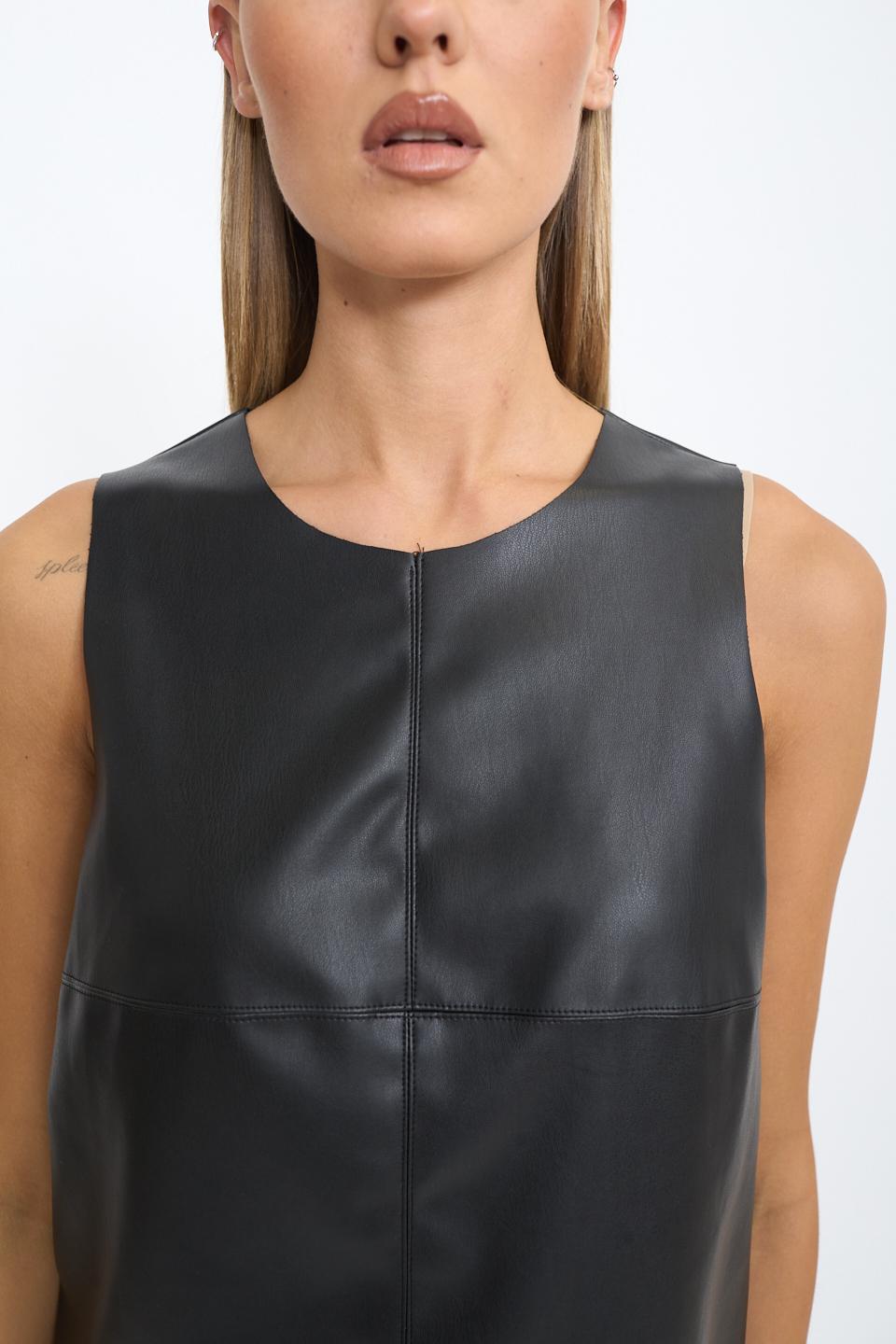 Canotta effetto pelle nero - Autunno - Inverno 2025 | Brend