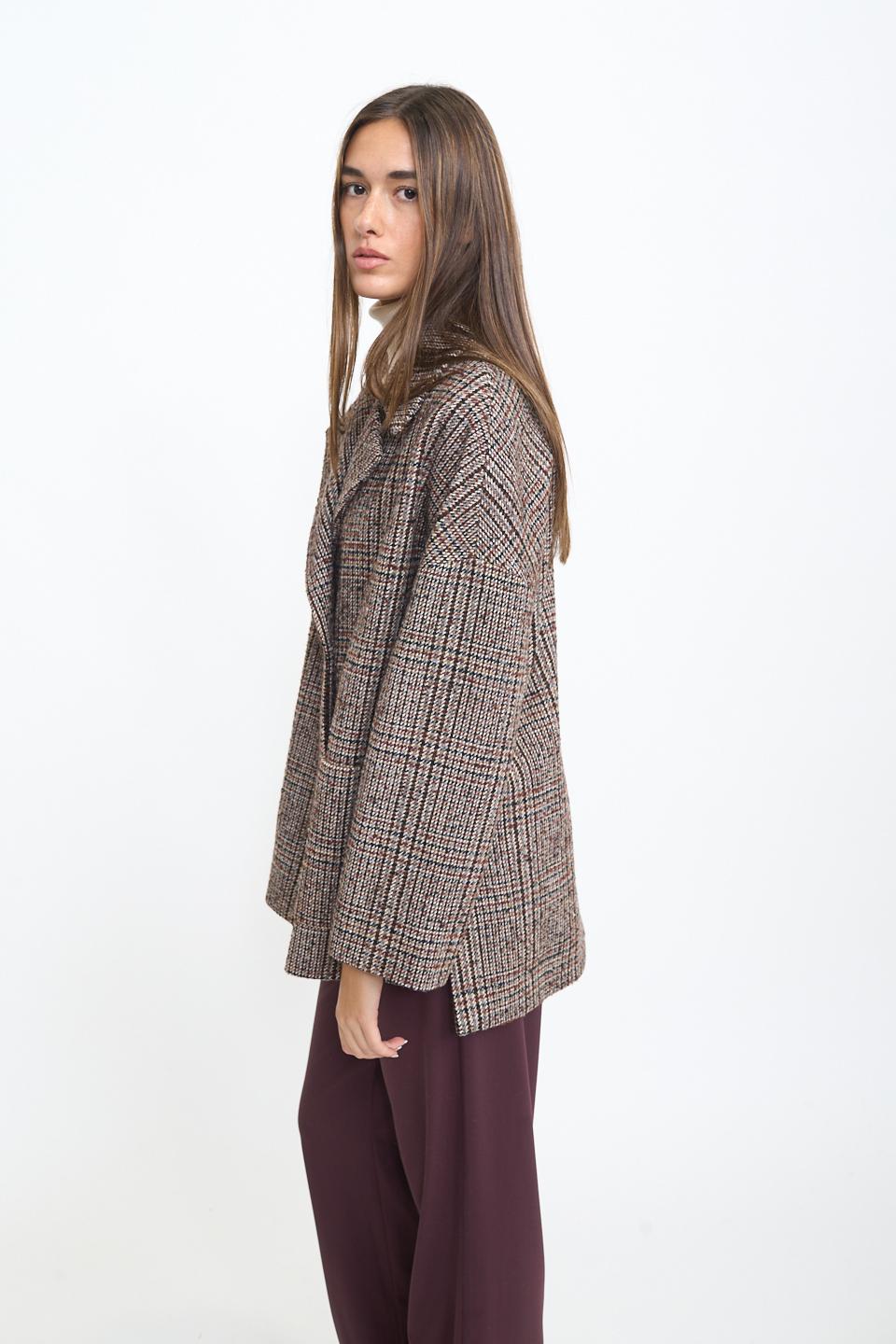 Cappotto corto check quadro bordeaux - Autunno - Inverno 2025 | Brend