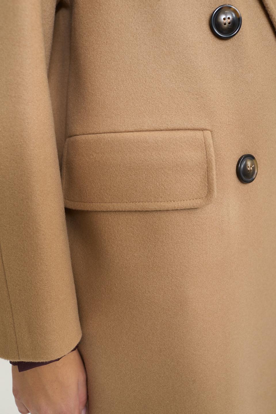 Cappotto doppio petto over cammello - Autunno - Inverno 2025 | Brend