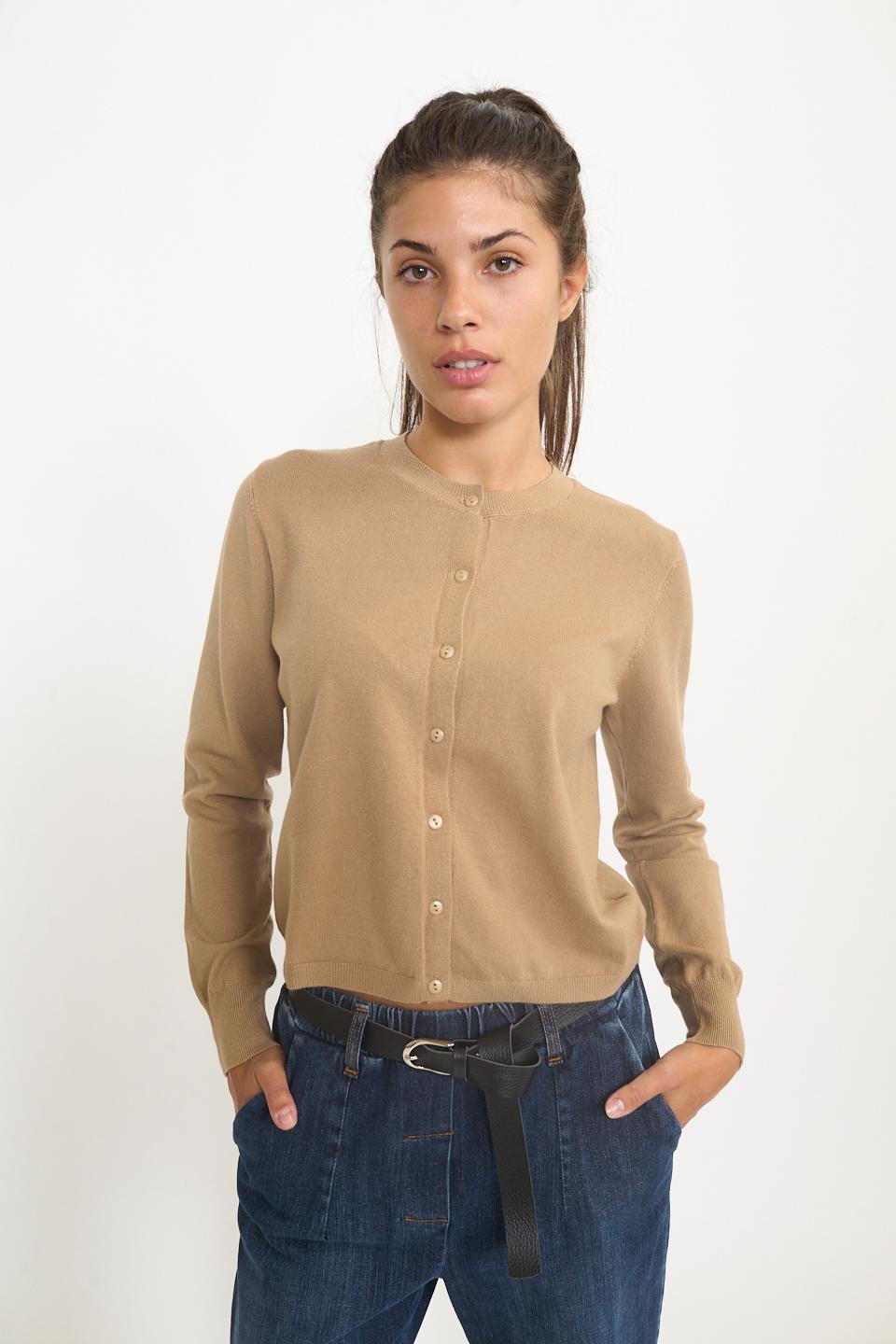 Cardigan scollo rotondo bottoni mandorla - Autunno - Inverno 2025 | Brend
