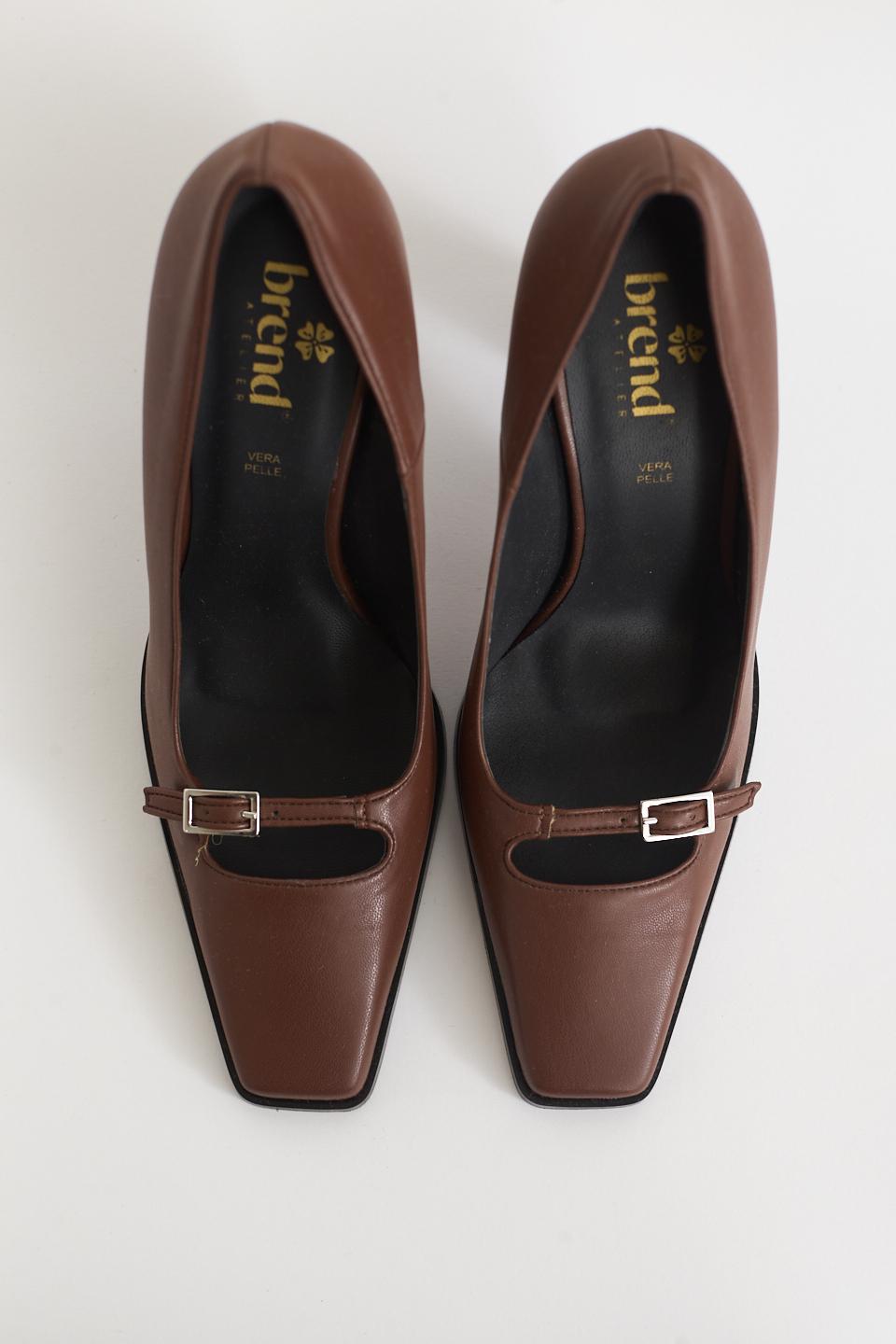 Dècollettè squadrate con fibbia moro - Autunno - Inverno 2025 | Brend