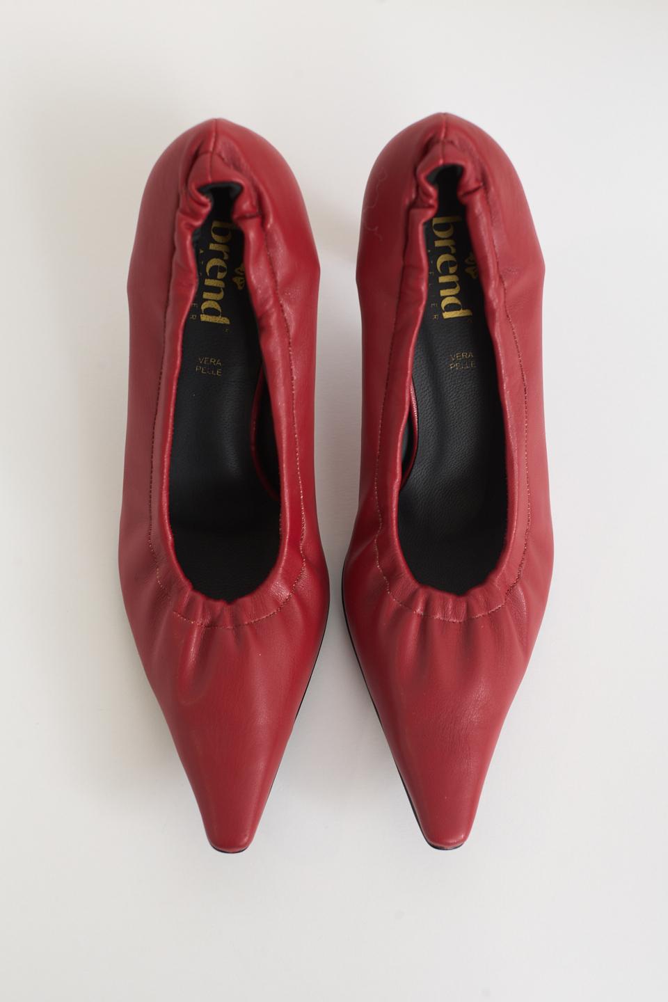 Dècollettè punta con arricciatura rosso - Autunno - Inverno 2025 | Brend