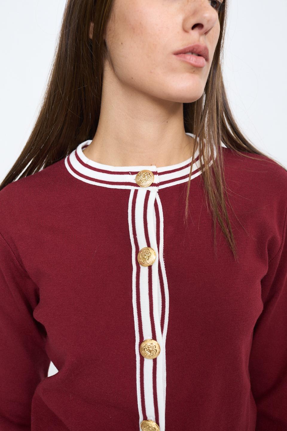 Giacca maglia bottoni rilievo bordeaux - Autunno - Inverno 2025 | Brend