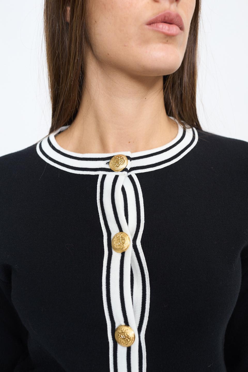 Giacca maglia bottoni rilievo nero - Autunno - Inverno 2026 | Brend