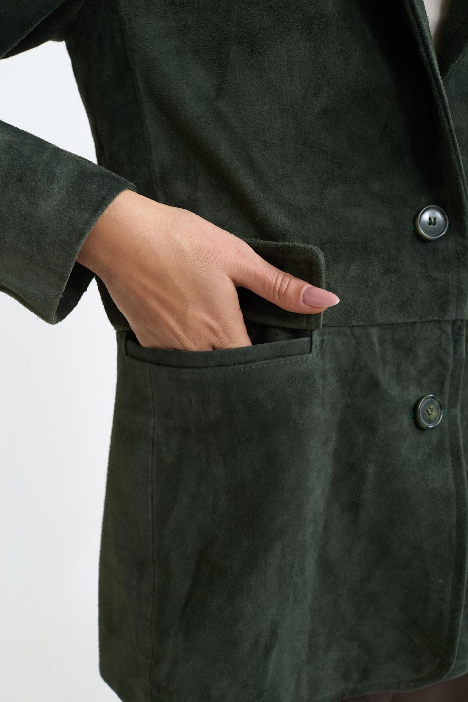 Giacca scamosciata pattine verde bottiglia - Autunno - Inverno 2025 | Brend
