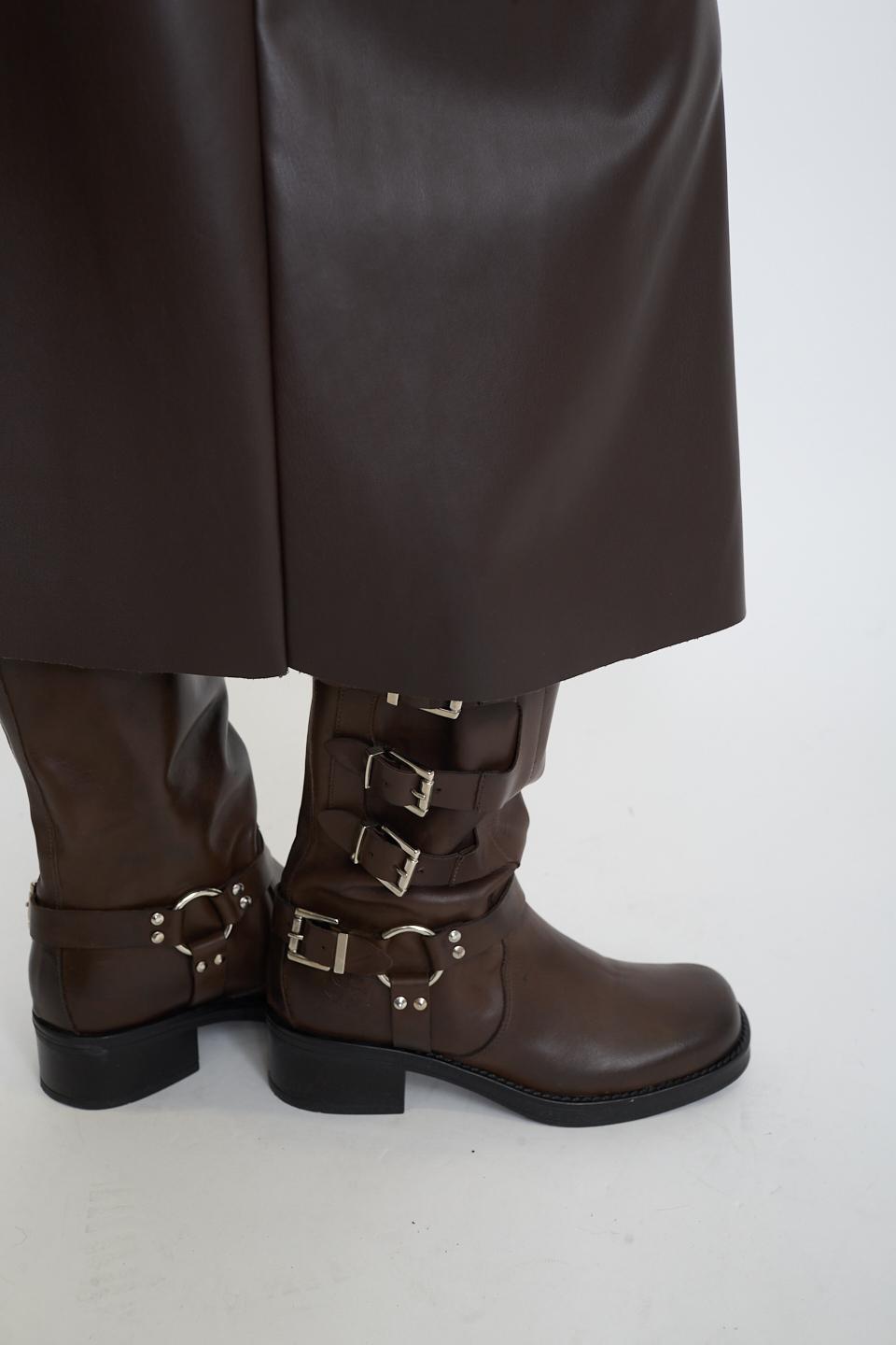 Gonna svasata effetto pelle moro - Autunno - Inverno 2025 | Brend