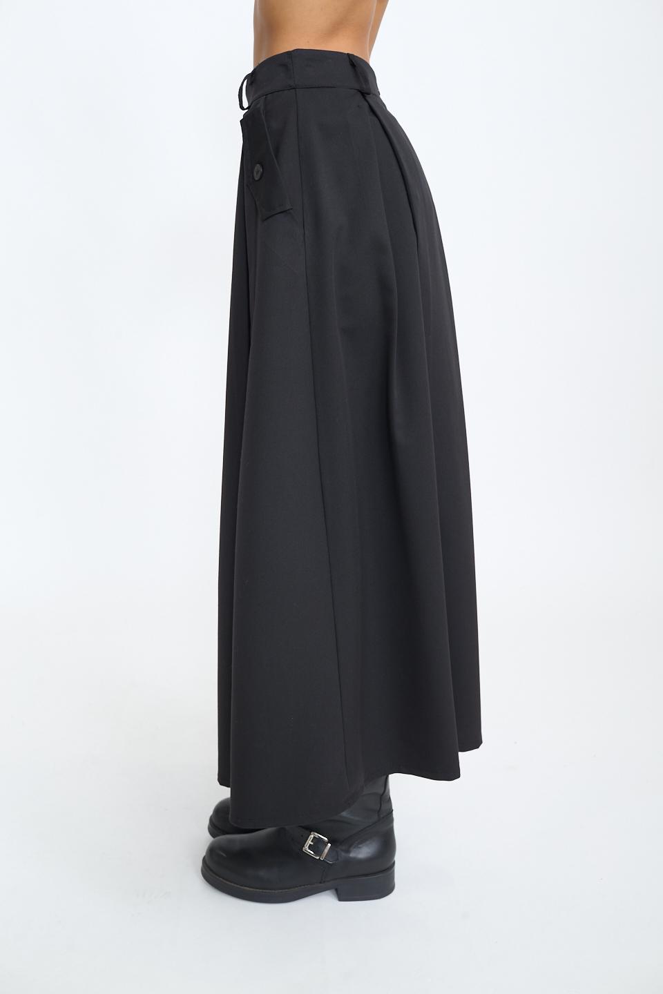 Gonna pieghe con pattine nero - Autunno - Inverno 2025 | Brend