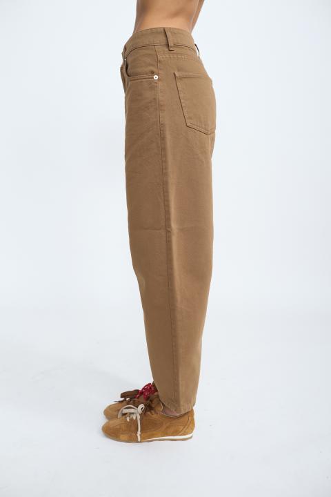 Jeans barrel nocciola - Autunno - Inverno 2025 | Brend