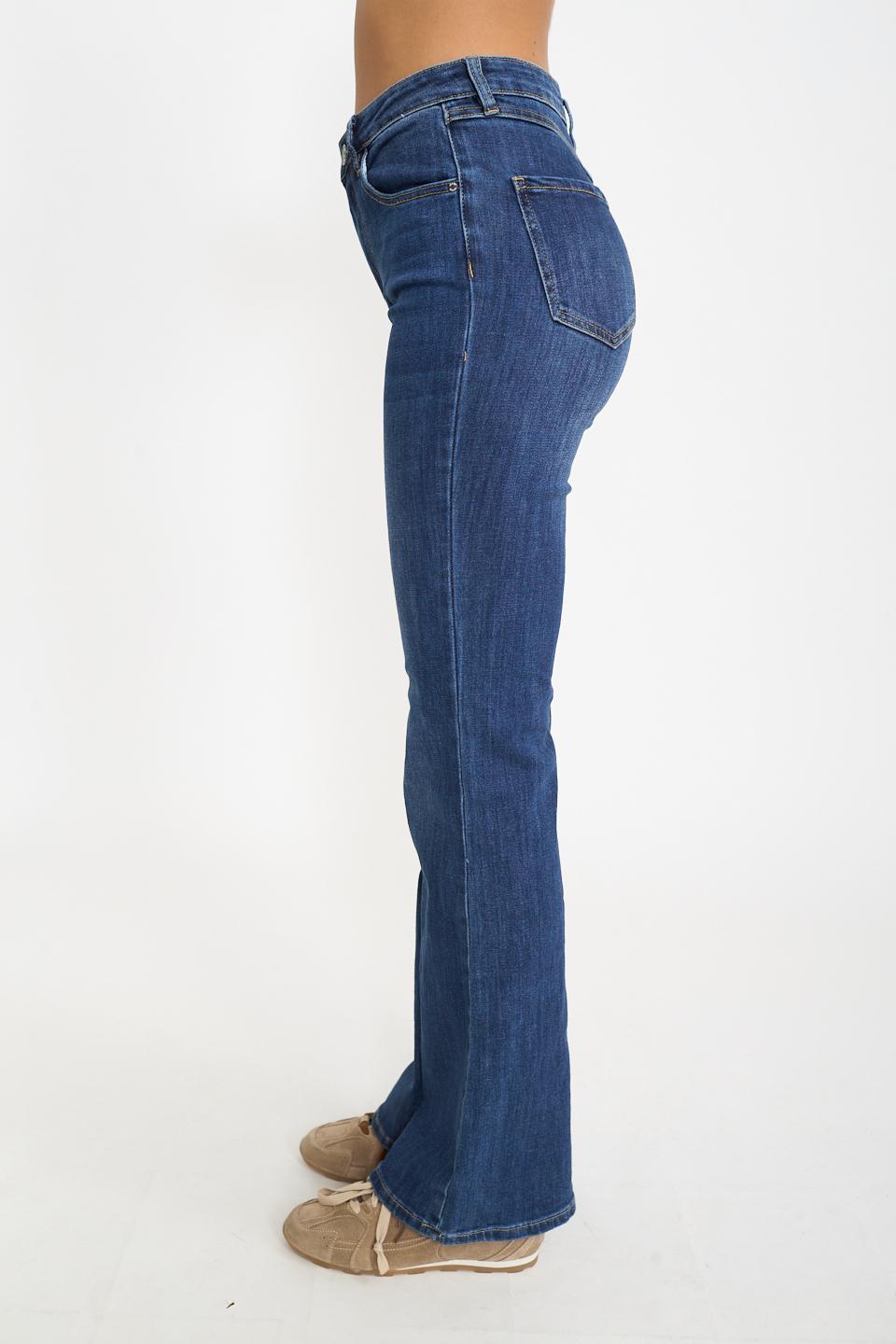 Jeans zampetta denim scuro - Autunno - Inverno 2026 | Brend