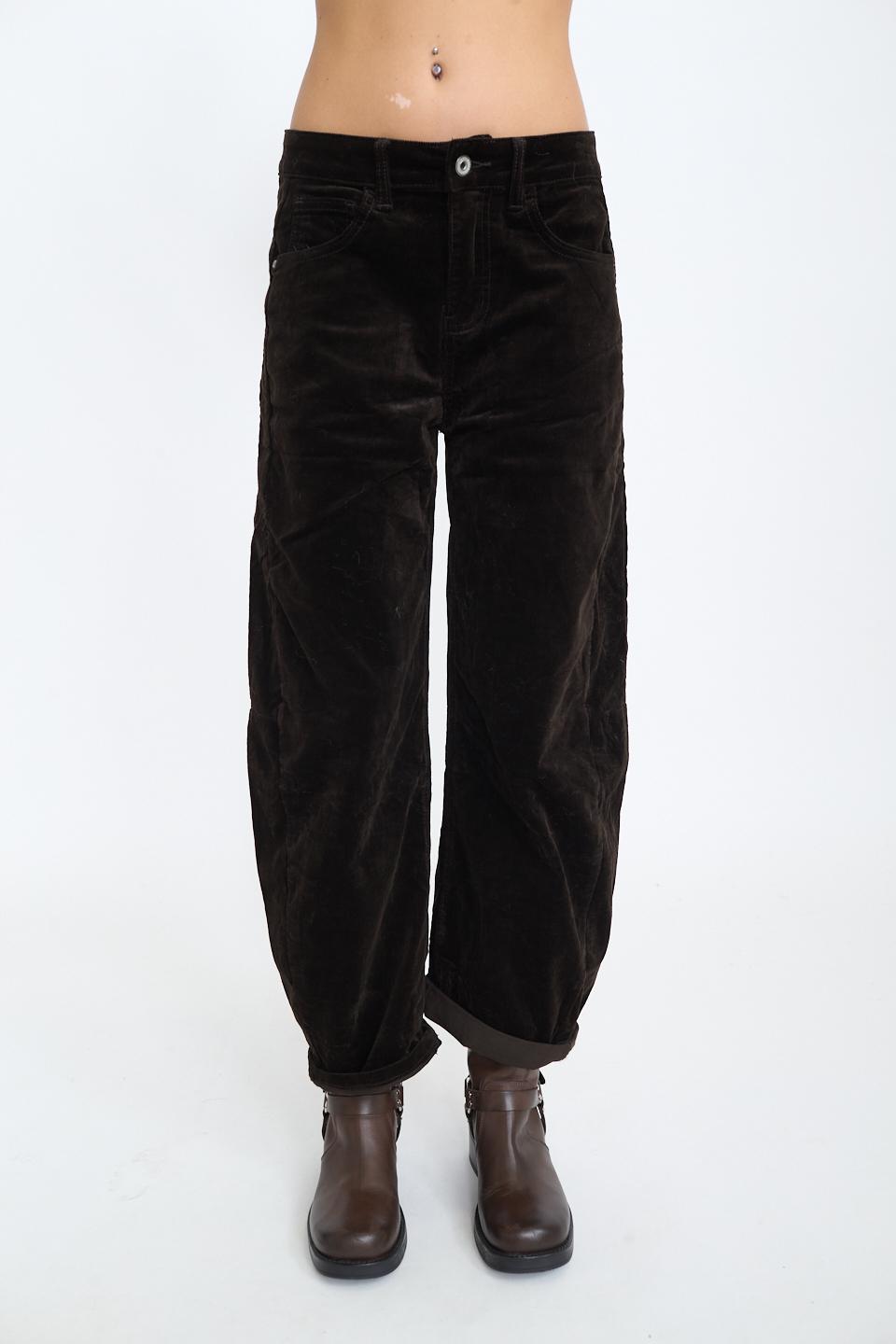 Pantalone barrel velluto cappuccino - Autunno - Inverno 2025 | Brend