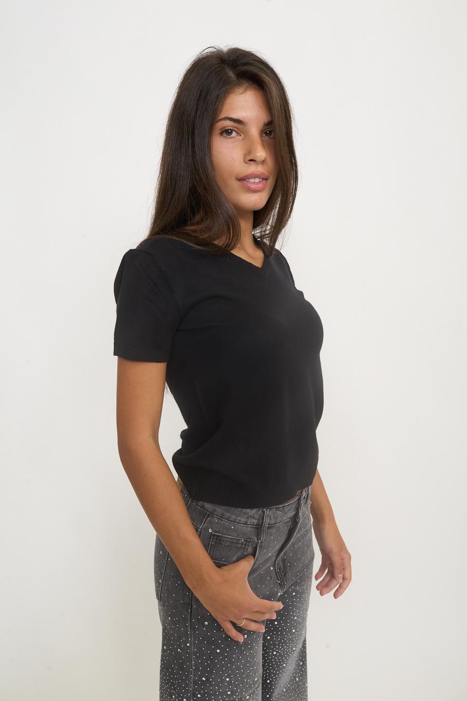 Maglia scollo V mezza manica nero - Autunno - Inverno 2025 | Brend