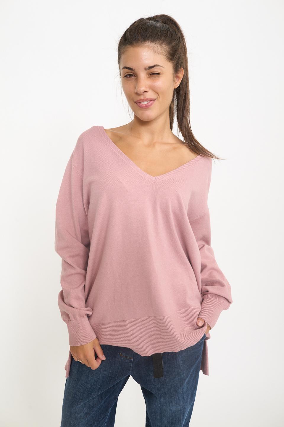 Maglia over scollo V spacchi cipria - Autunno - Inverno 2025 | Brend