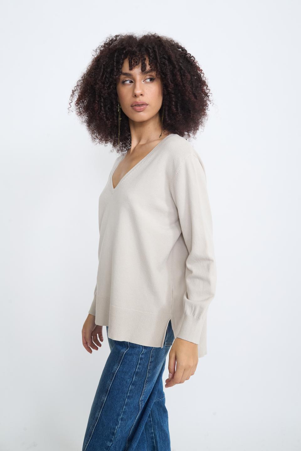 Maglia over scollo V spacchi tortora - Autunno - Inverno 2025 | Brend