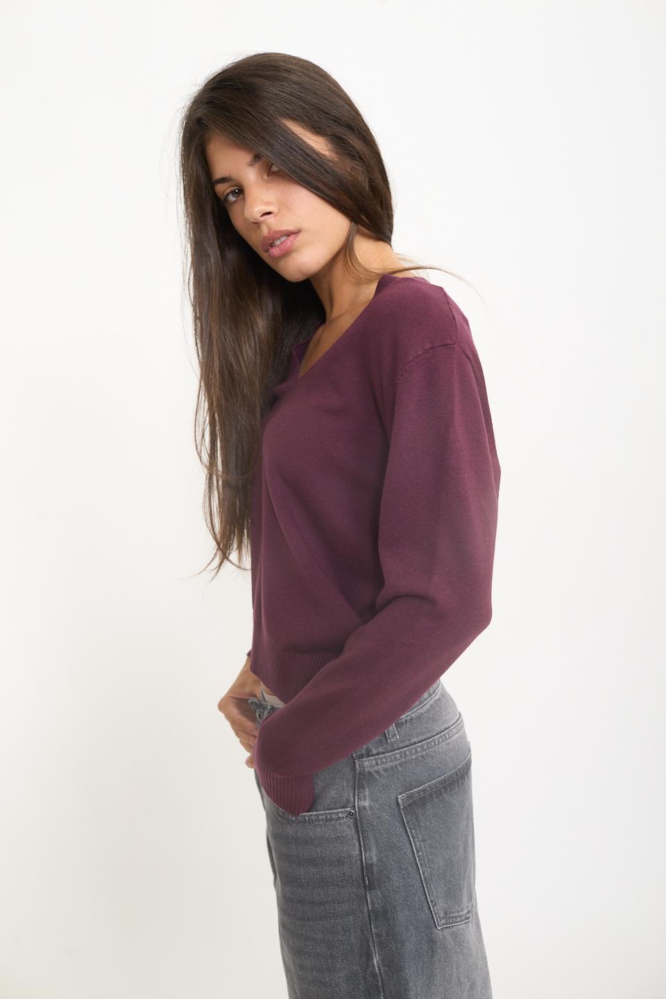 Maglia scollo V burgundy - Autunno - Inverno 2025 | Brend