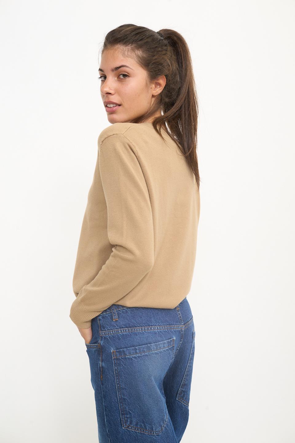 Maglia scollo V mandorla - Autunno - Inverno 2025 | Brend