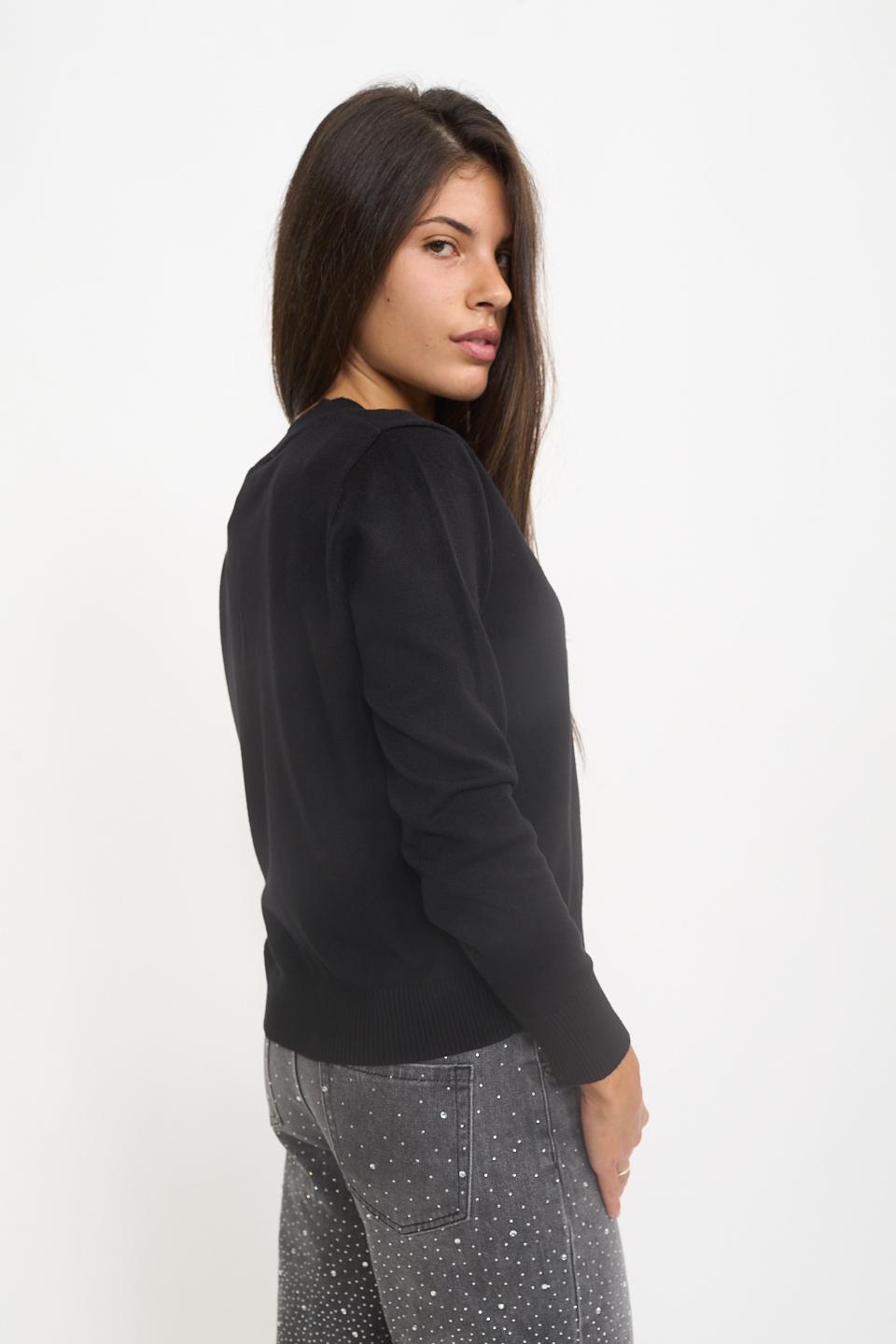 Maglia scollo V nero - Autunno - Inverno 2025 | Brend