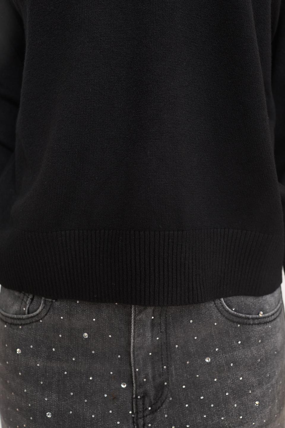 Maglia scollo V nero - Autunno - Inverno 2025 | Brend