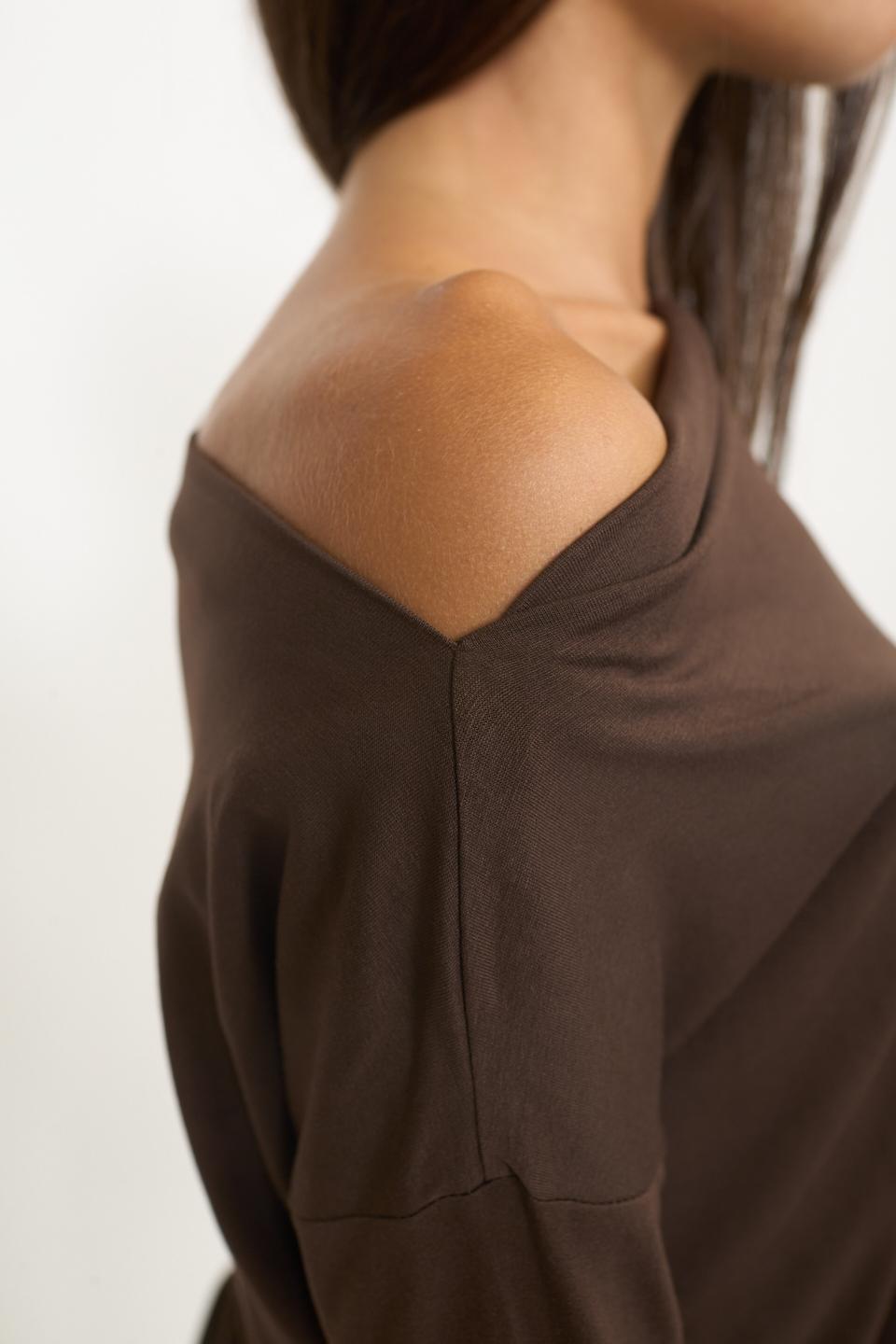 Maglia scollo gronda manica lunga moro - Autunno - Inverno 2025 | Brend
