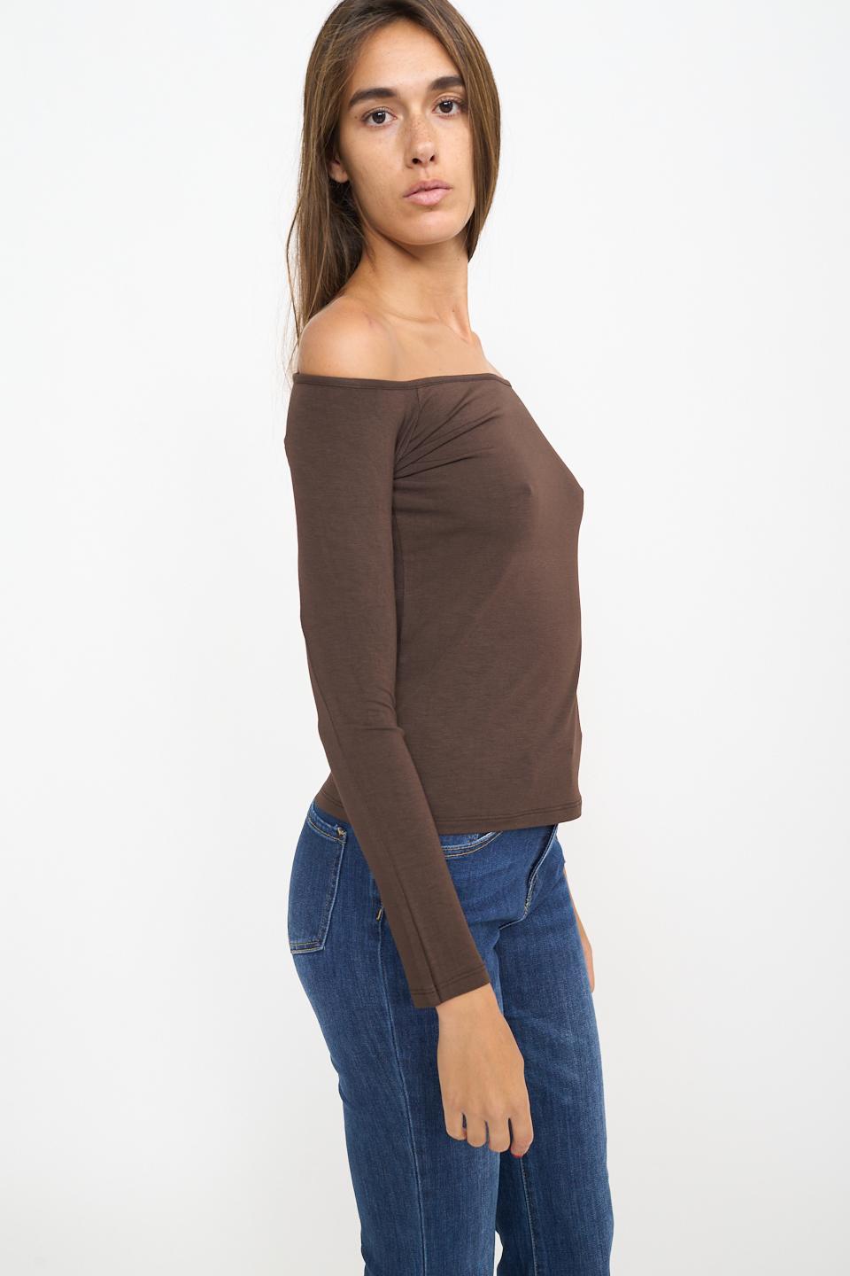 Maglia scollo barca viscosa moro - Autunno - Inverno 2025 | Brend