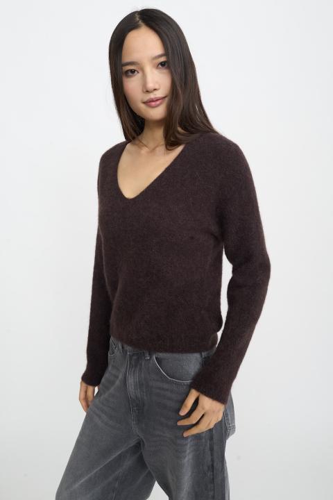 Maglia scollo V alpaca cioccolato fondente - Autunno - Inverno 2025 | Brend