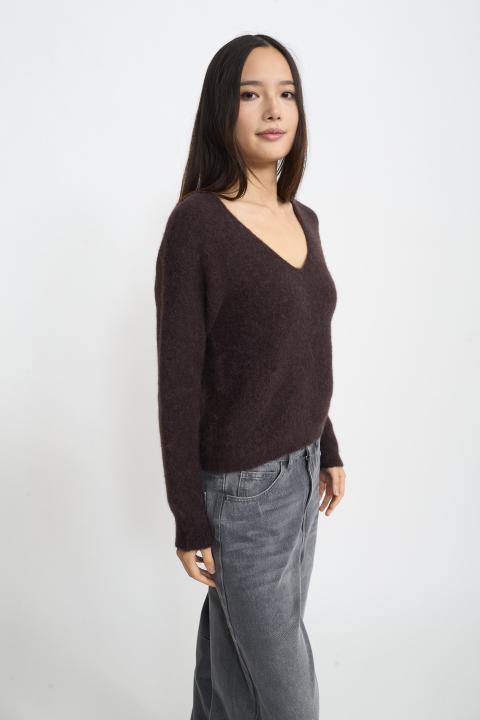 Maglia scollo V alpaca cioccolato fondente - Autunno - Inverno 2025 | Brend