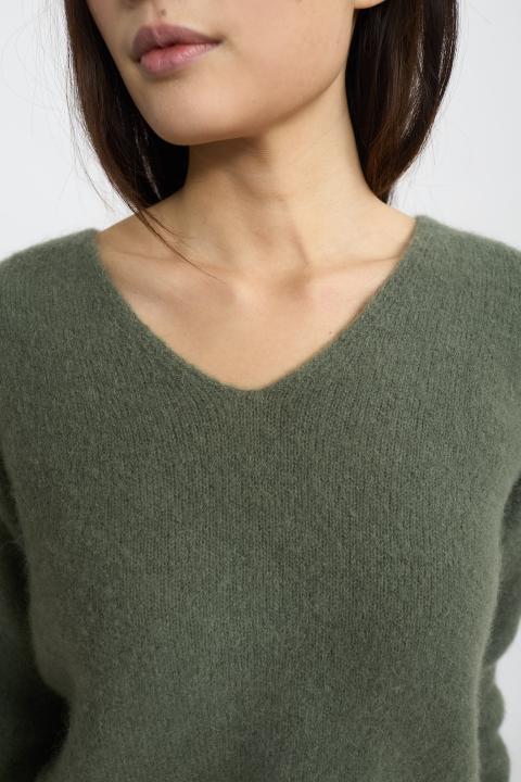 Maglia scollo V alpaca militare - Autunno - Inverno 2025 | Brend