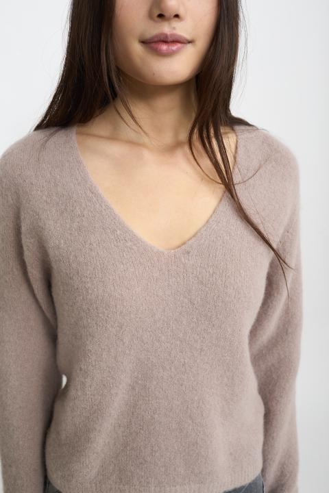 Maglia scollo V alpaca tortora - Autunno - Inverno 2025 | Brend