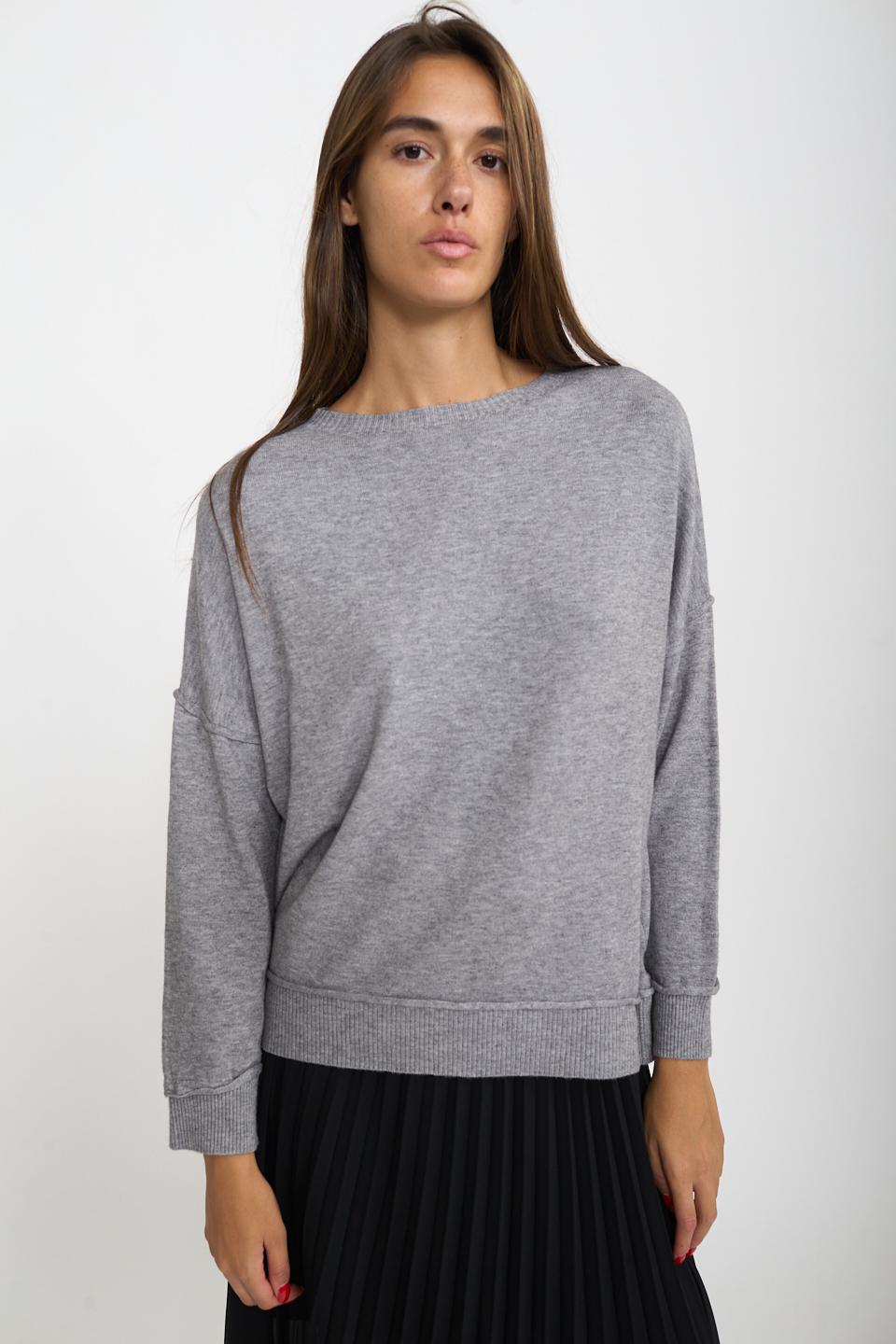 Maglia girocollo con rilievi grigio - Autunno - Inverno 2025 | Brend