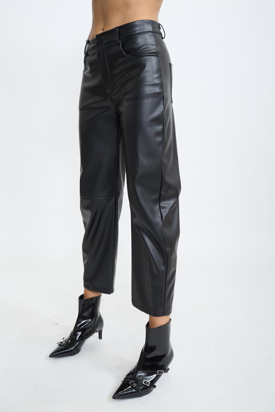 Pantalone barrel effetto pelle nero - Autunno - Inverno 2025 | Brend
