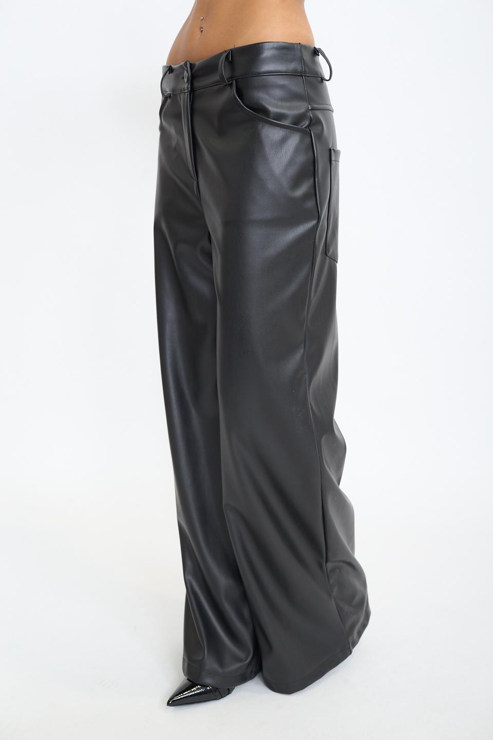 Pantalone palazzo effetto pelle nero - Autunno - Inverno 2025 | Brend