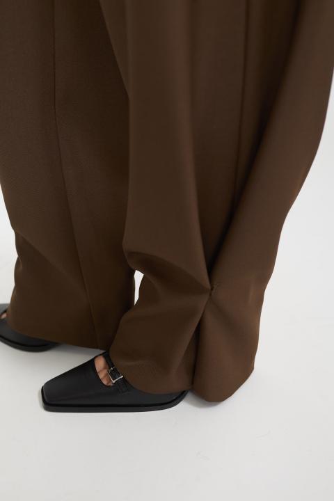 Pantalone pieghe moro - Autunno - Inverno 2025 | Brend